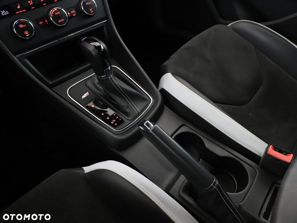 Seat Leon 2.0 TSI Cupra 290 S&S DSG - 33