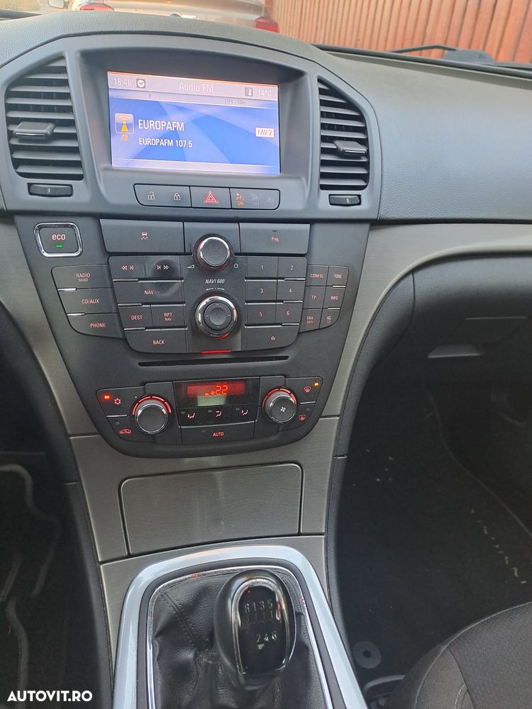 Opel Insignia - 8