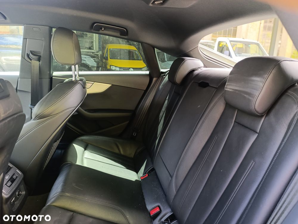 Audi A5 Sportback 35 TDI S tronic - 13