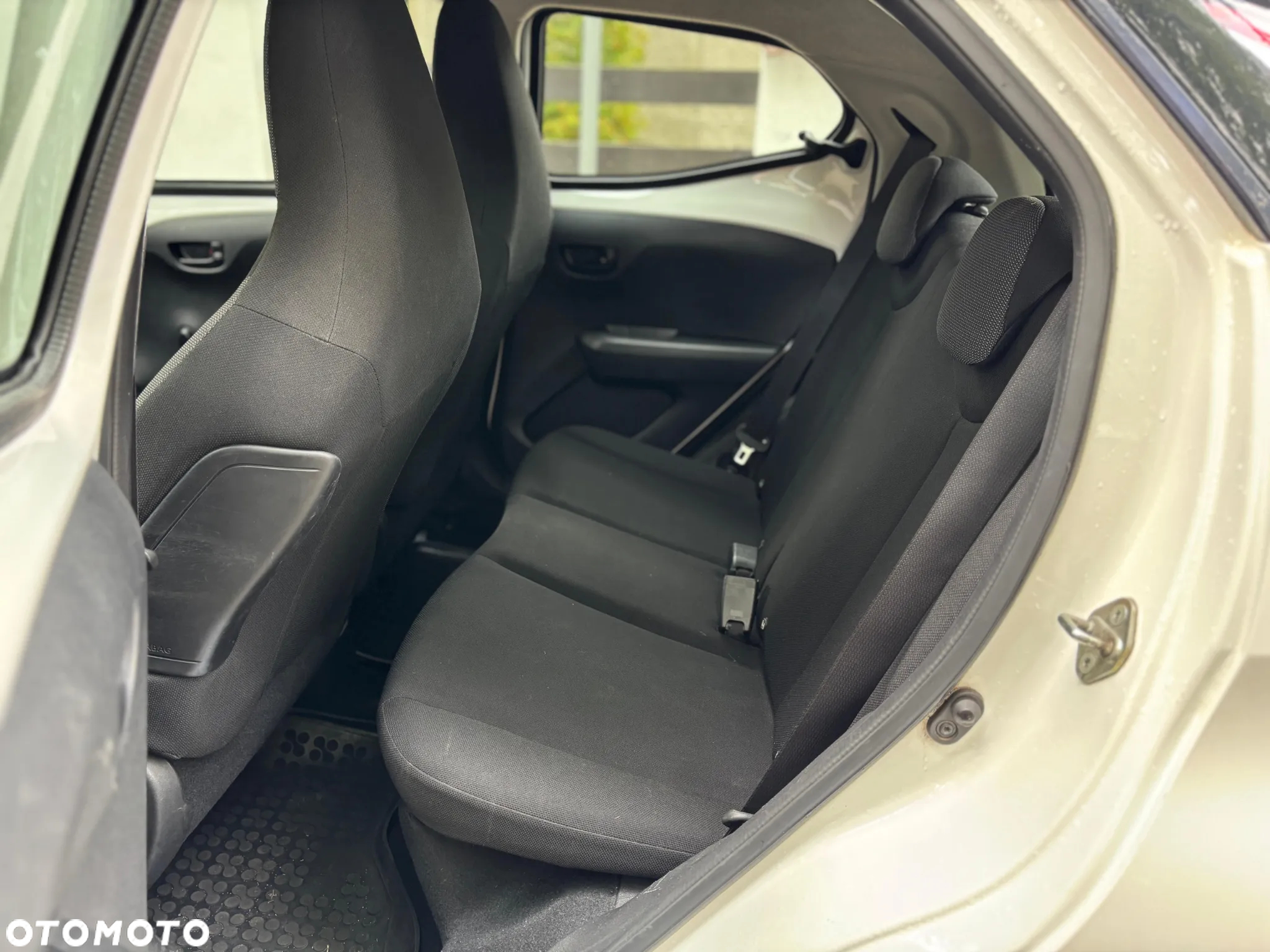 Toyota Aygo 1.0 VVT-i Sprint EU6 - 17