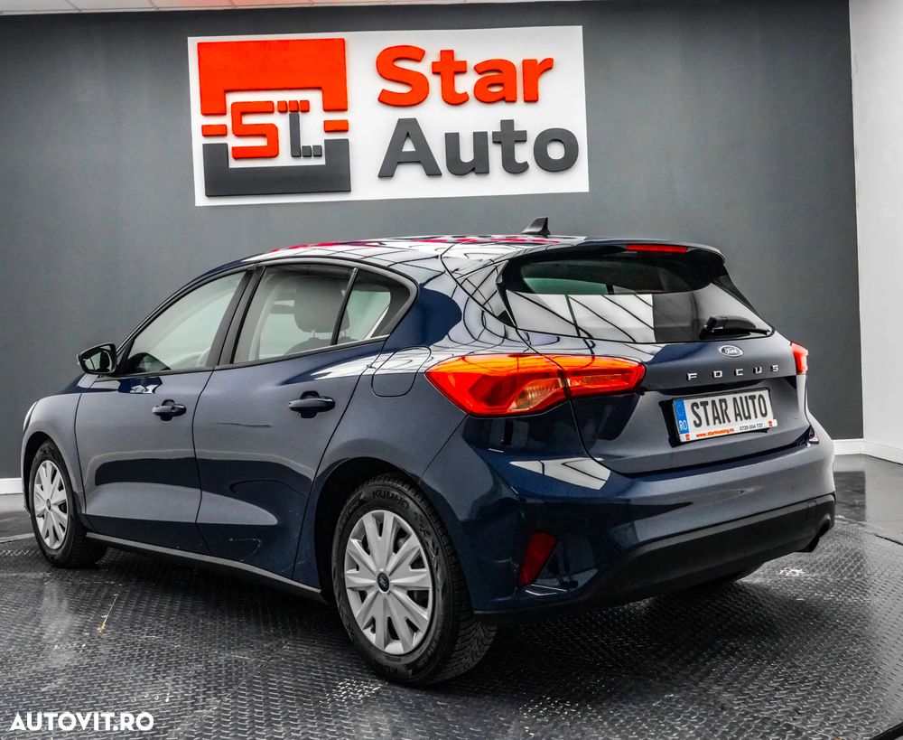 Ford Focus 1.0 EcoBoost Titanium Business - 4