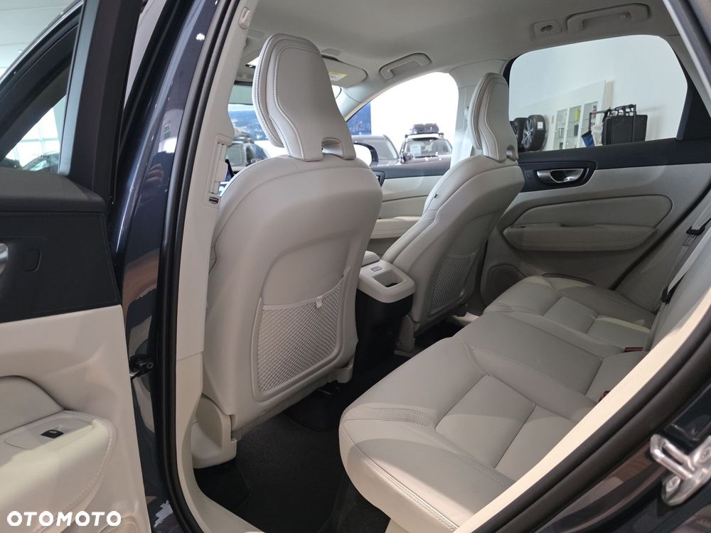 Volvo XC 60 - 17