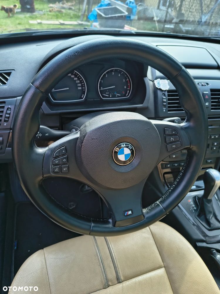 BMW X3 xDrive35d - 25