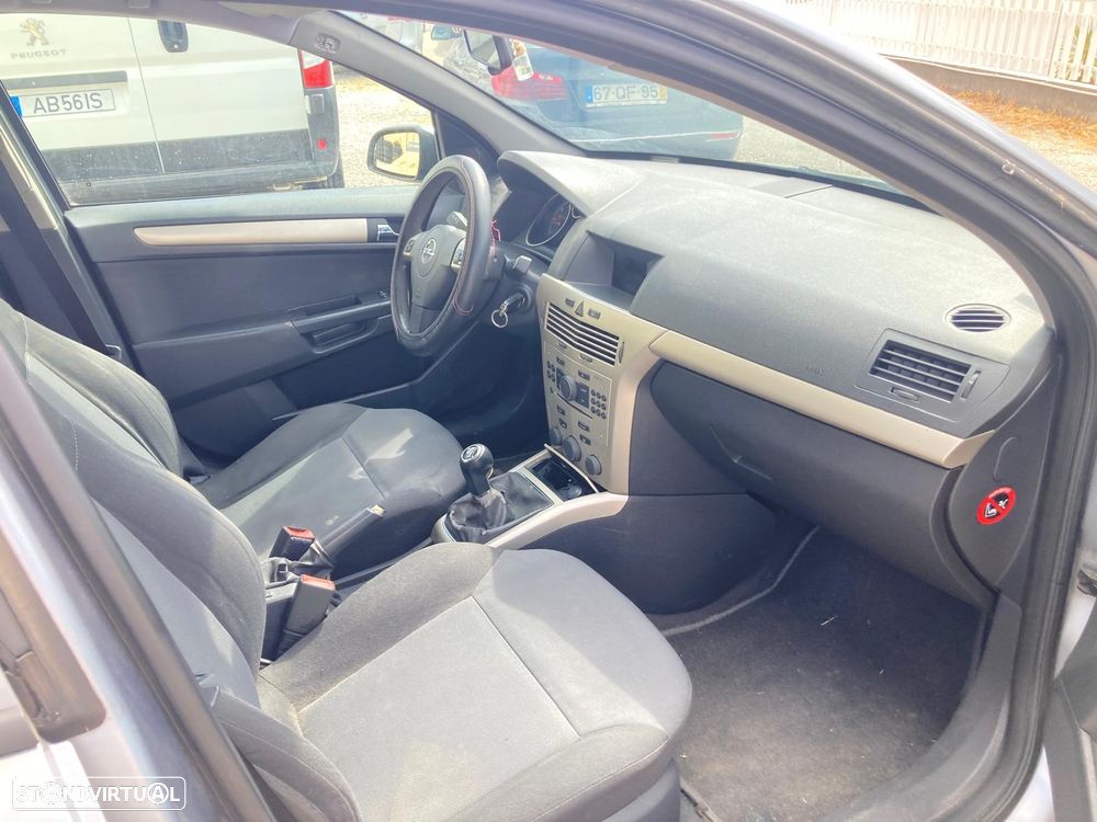 Opel Astra Caravan 1.3 CDTi Enjoy - 11