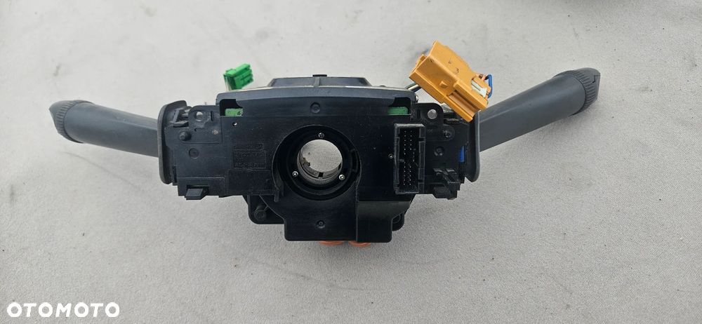 Przełącznik zespolony manetki taśma airbag Volvo V70 II 2003r 8685371 - 6
