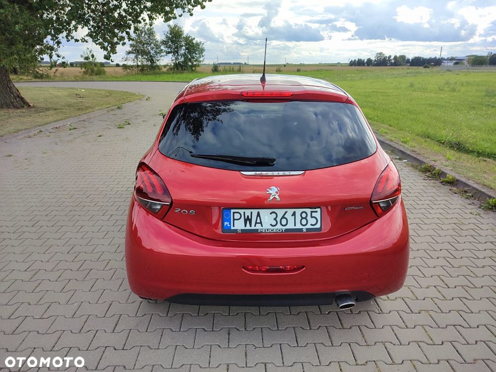 Peugeot 208 - 9