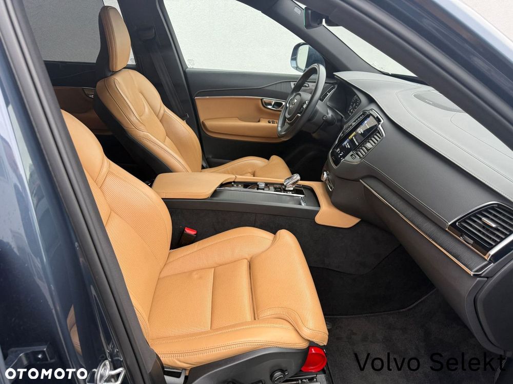Volvo XC 90 - 33