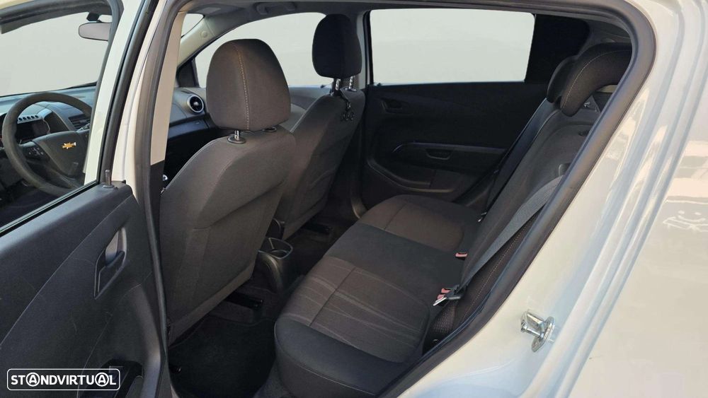Chevrolet Aveo 1.3 VCDi LTZ - 11