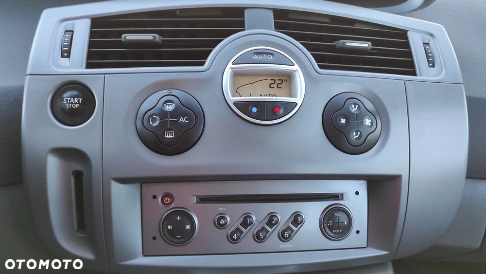 Renault Scenic 1.9 dCi FAP Conquest - 26