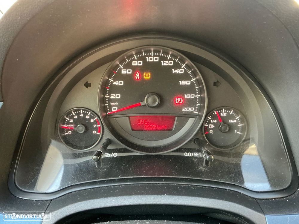 SEAT Mii 1.0 Connect - 2