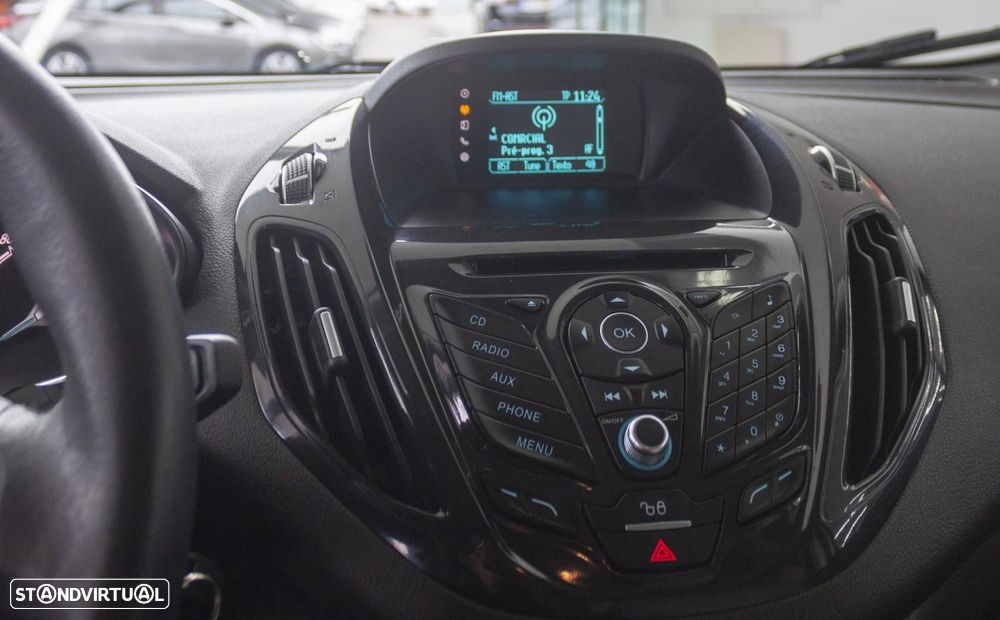 Ford Tourneo Courier 1.0 EcoBoost Titanium - 17