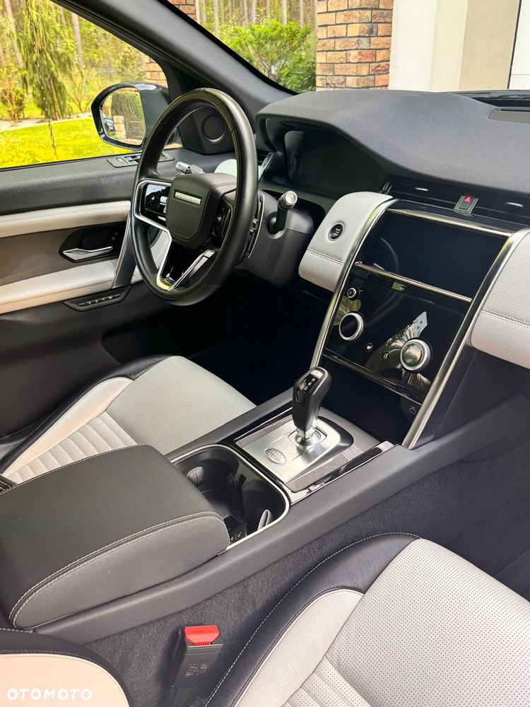 Land Rover Discovery Sport - 7