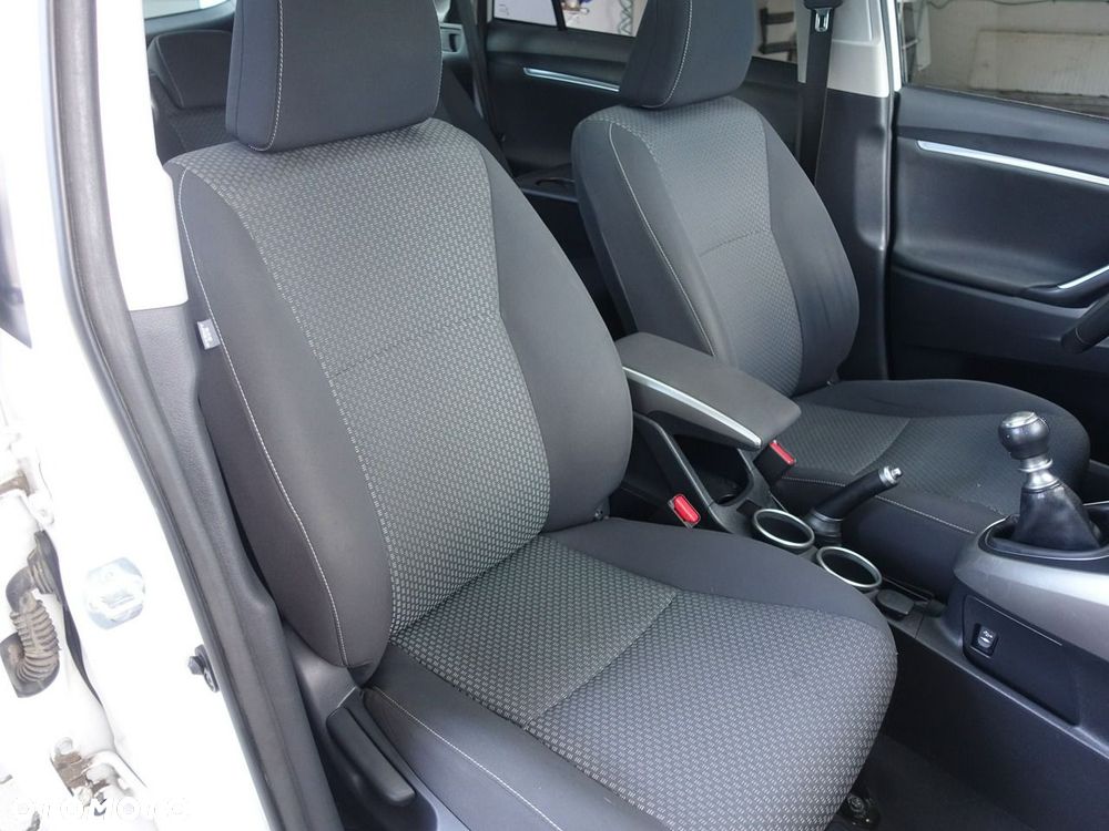 Toyota Verso 1.6 Active - 13