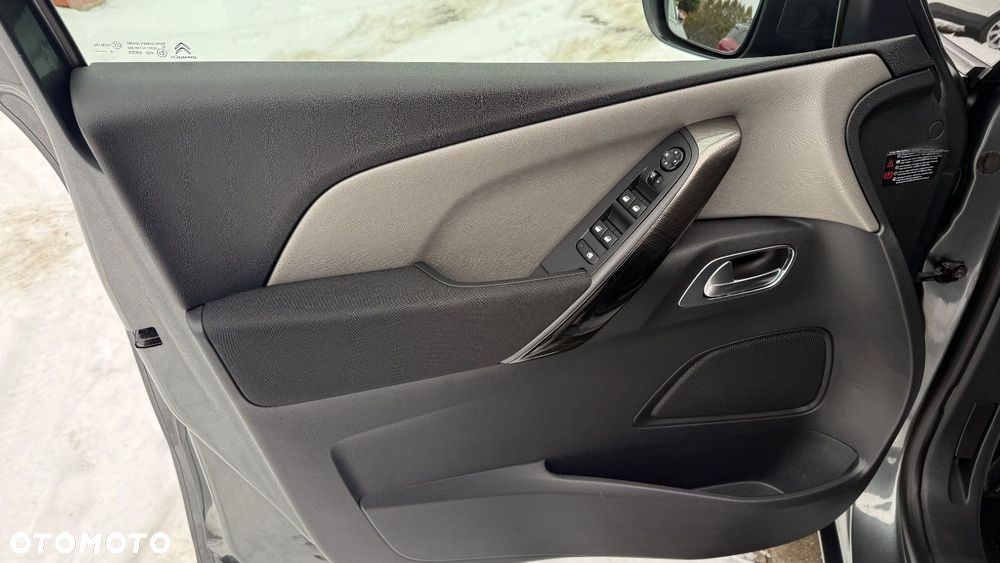 Citroën C4 Grand Picasso - 28