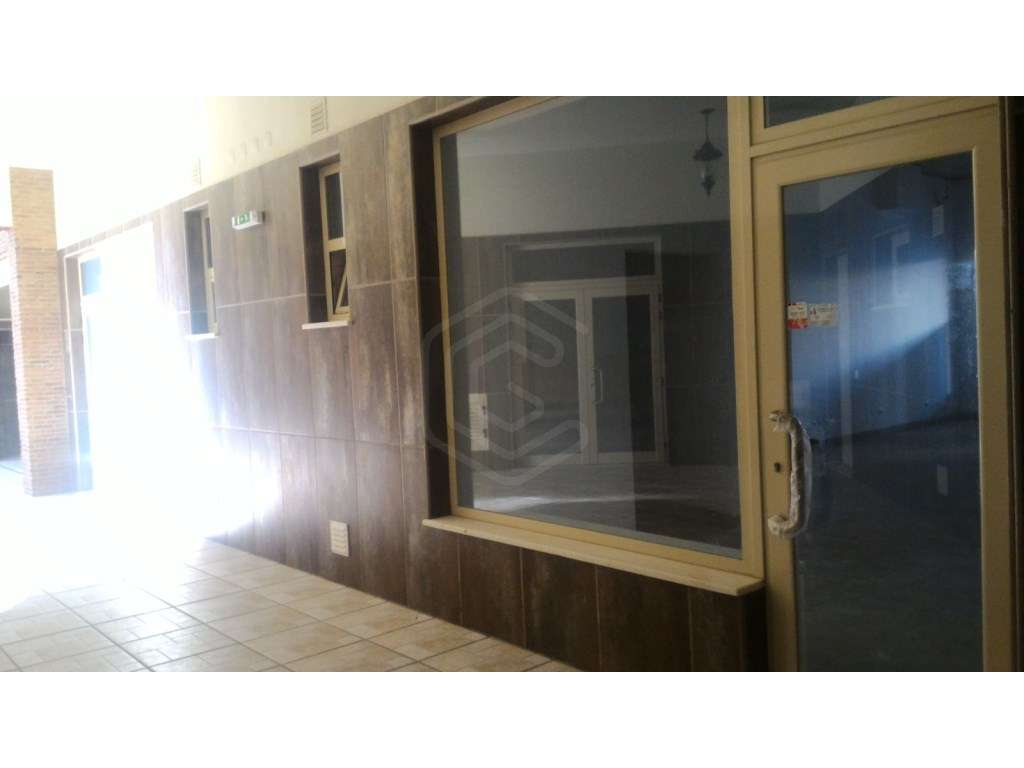 Loja nova com excelente qualidade em Ferragudo, Algarve - Grande imagem: 3/14