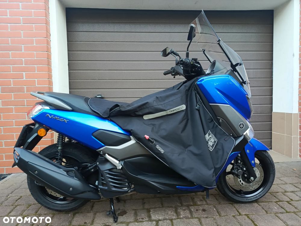 Yamaha NMAX - 12