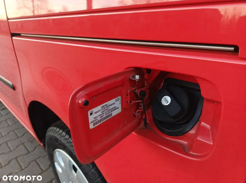 Volkswagen Caddy 1.9 Life Family (7-Si.) - 34