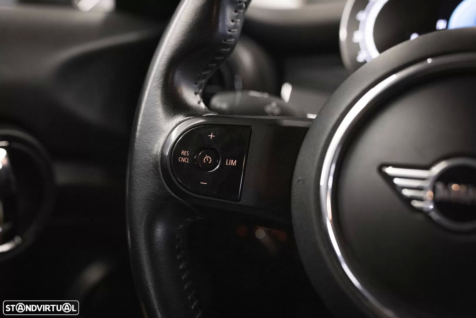 MINI 5 Portas One Sport Edition - 12