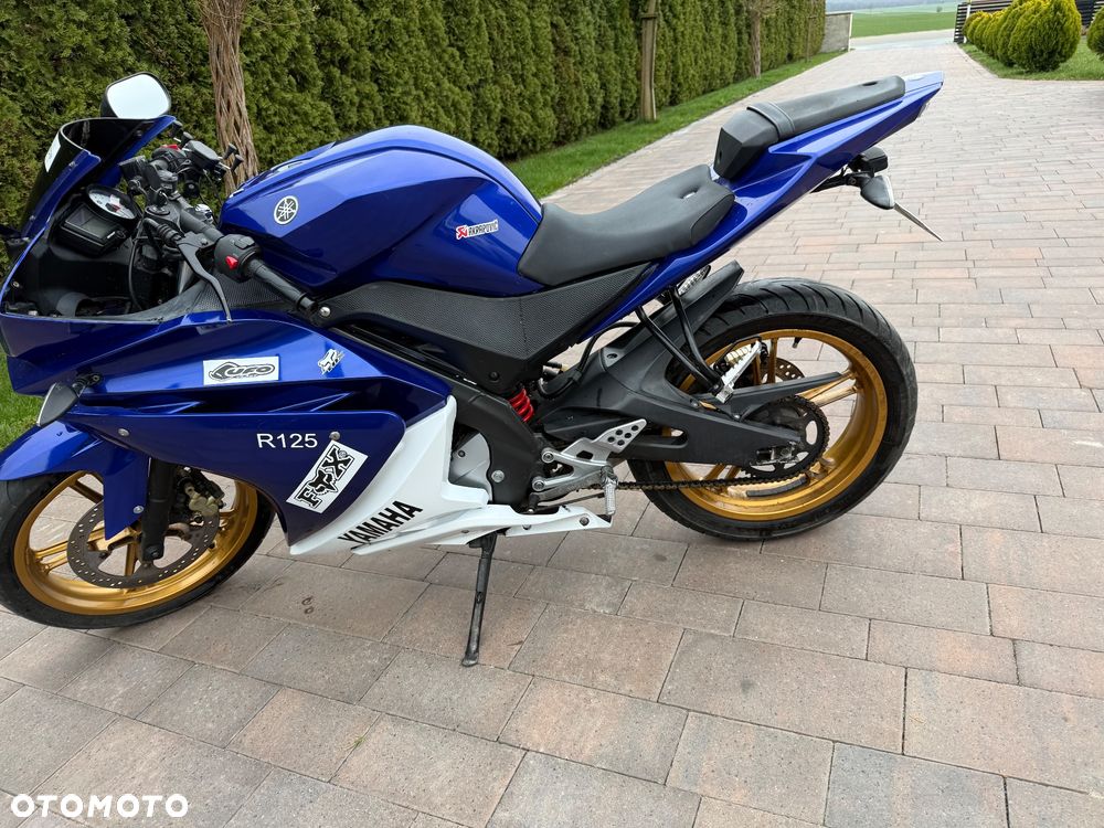 Yamaha YZF - 2