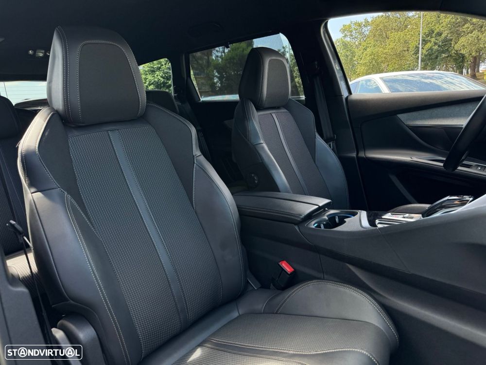 Peugeot 5008 1.5 BlueHDi GT EAT8 - 18