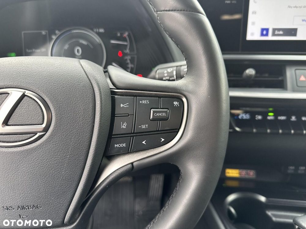 Lexus UX 250h GPF Business 2WD - 17