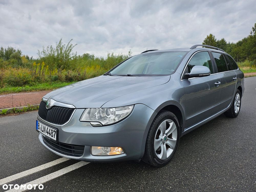 Skoda Superb 2.0 TDI DSG Ambition - 12