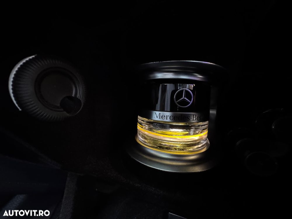 Mercedes-Benz S - 21