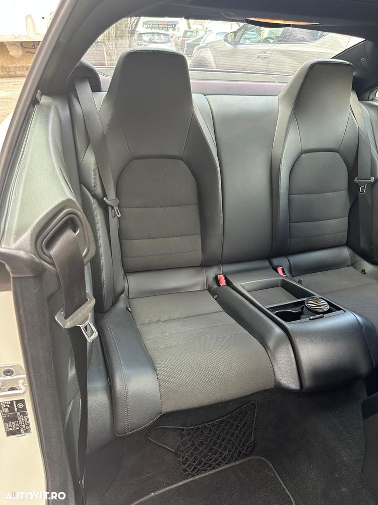 Mercedes-Benz E - 24