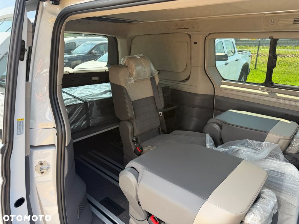 Volkswagen California - 14