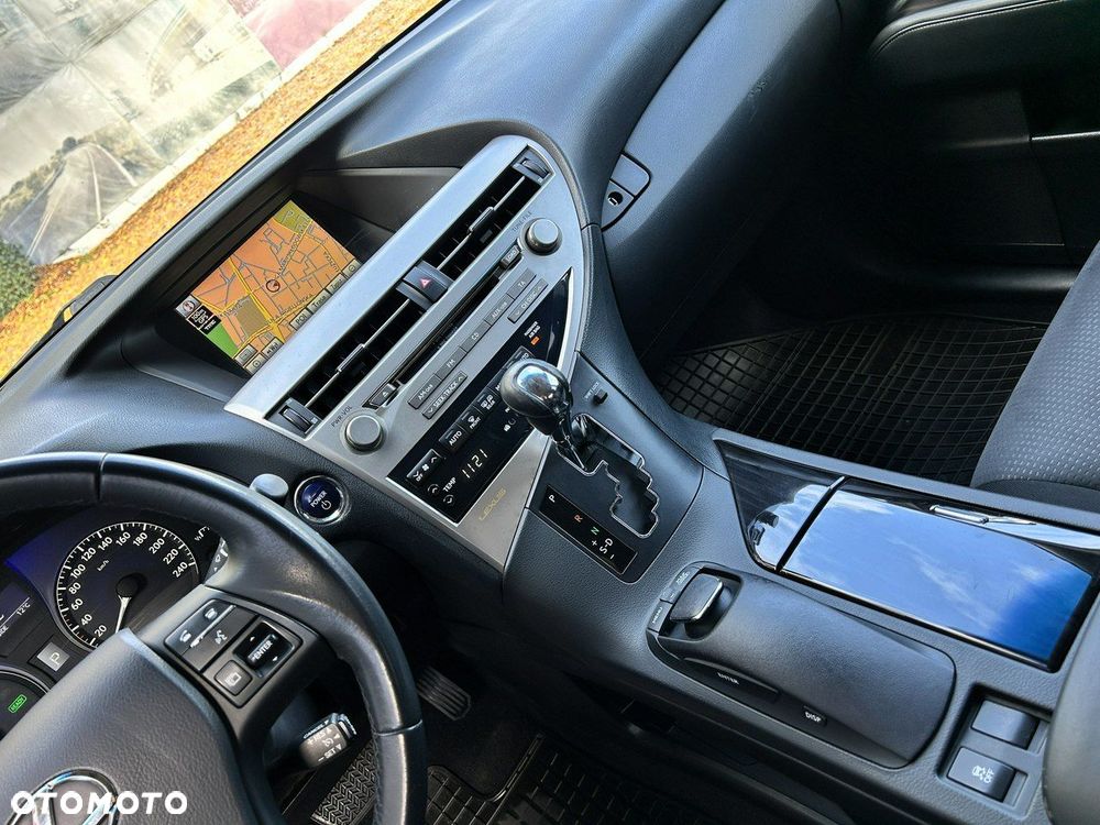 Lexus RX - 19