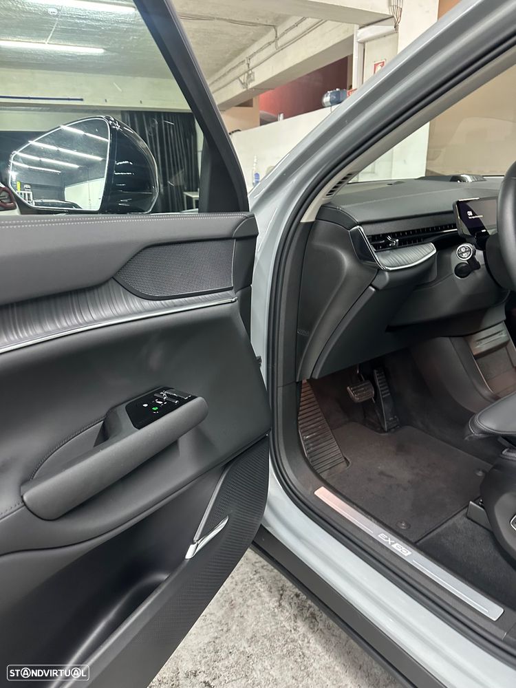 Volvo EX90 104 kWh Single Motor Core - 17