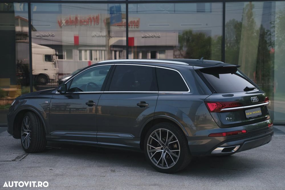 Audi Q7 3.0 45 TDI quattro Tiptronic MHEV Basic - 4
