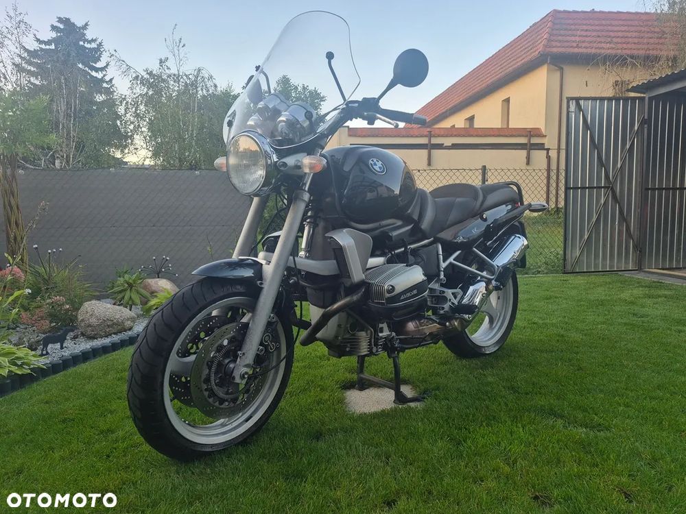 BMW R - 9