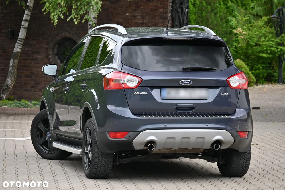 Ford Kuga 2.0 TDCi 4WD Titanium Plus - 3