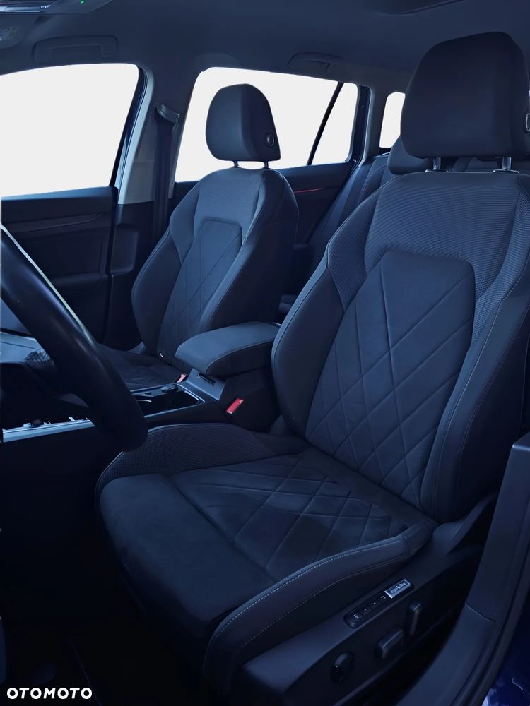 Volkswagen Golf Variant - 29