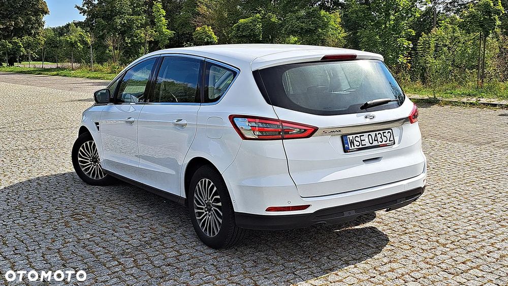 Ford S-Max 2.0 EcoBlue Titanium - 28