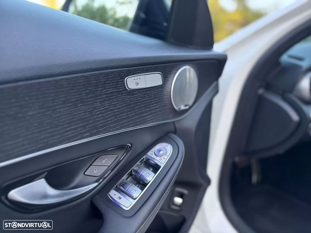 Mercedes-Benz C 300 de AMG Line - 17