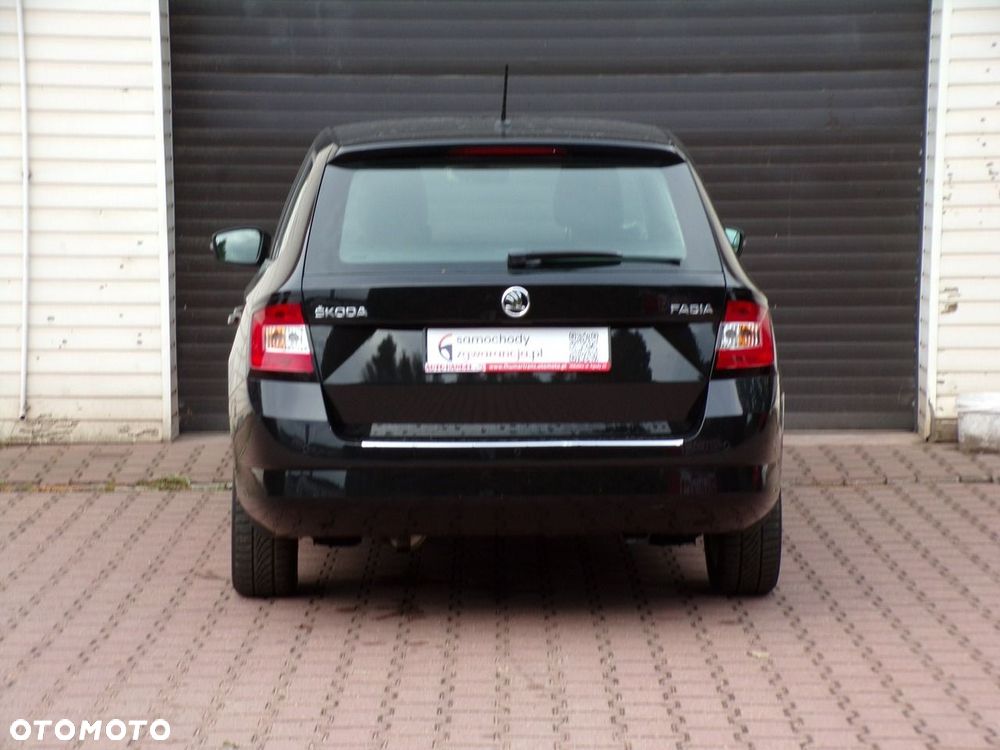 Skoda Fabia - 8