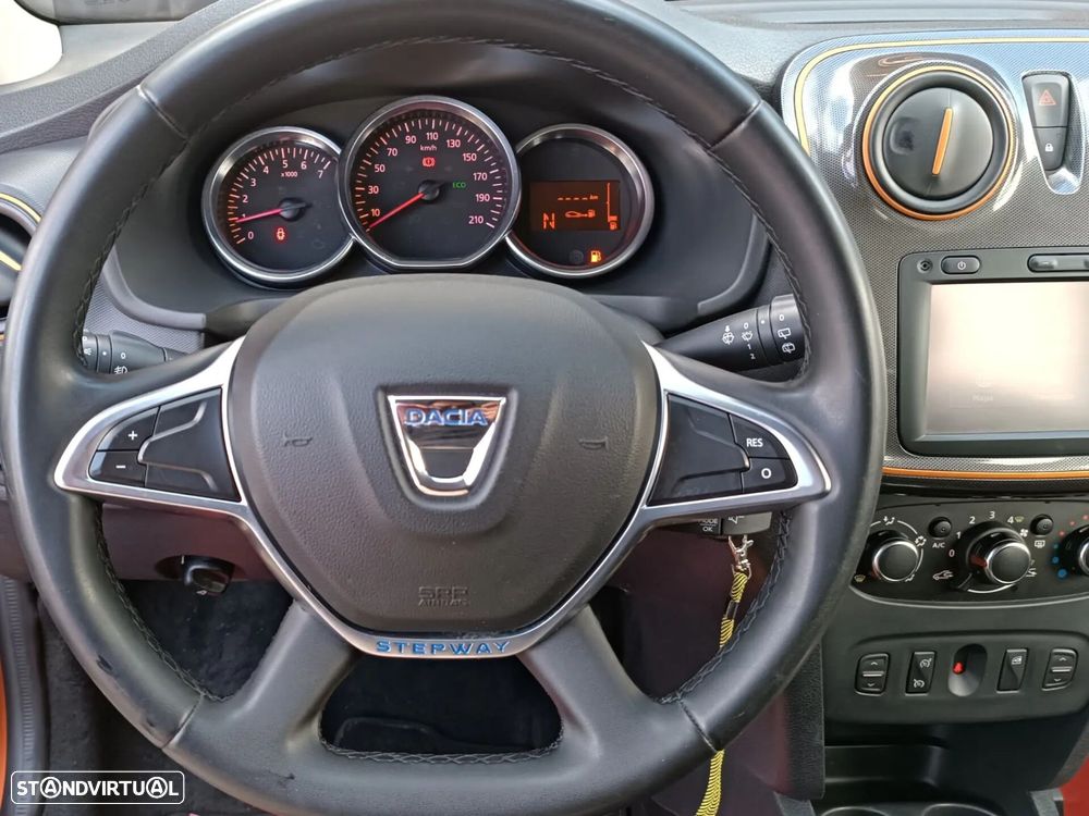 Dacia Sandero Stepway TCe 90 Easy-R S&S Celebration - 8