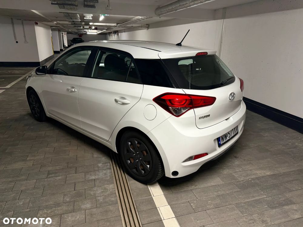 Hyundai i20 1.2 Classic Plus - 4