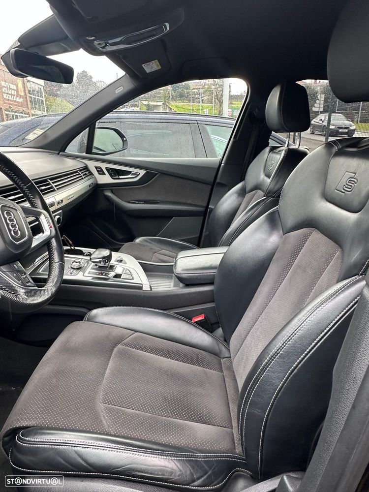 Audi Q7 3.0 TDI quattro S-line Tiptronic 7L - 18