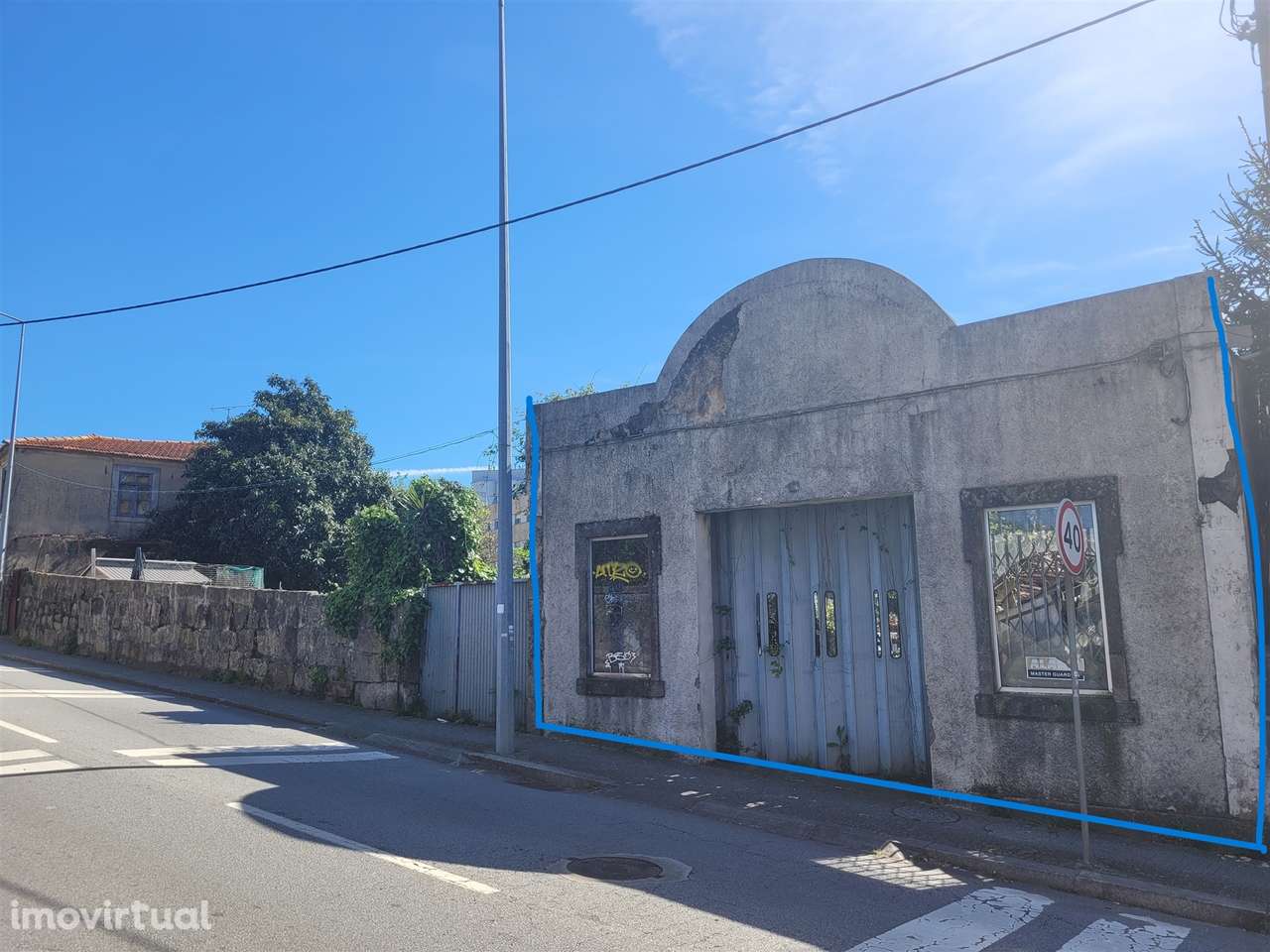 Terreno de 583 m2 a 5 min. do Hospital São João! - Grande imagem: 2/5