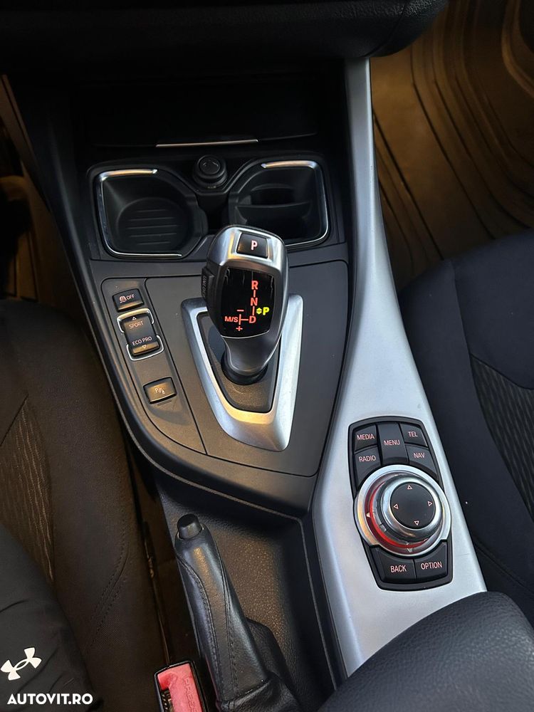 BMW Seria 1 - 11