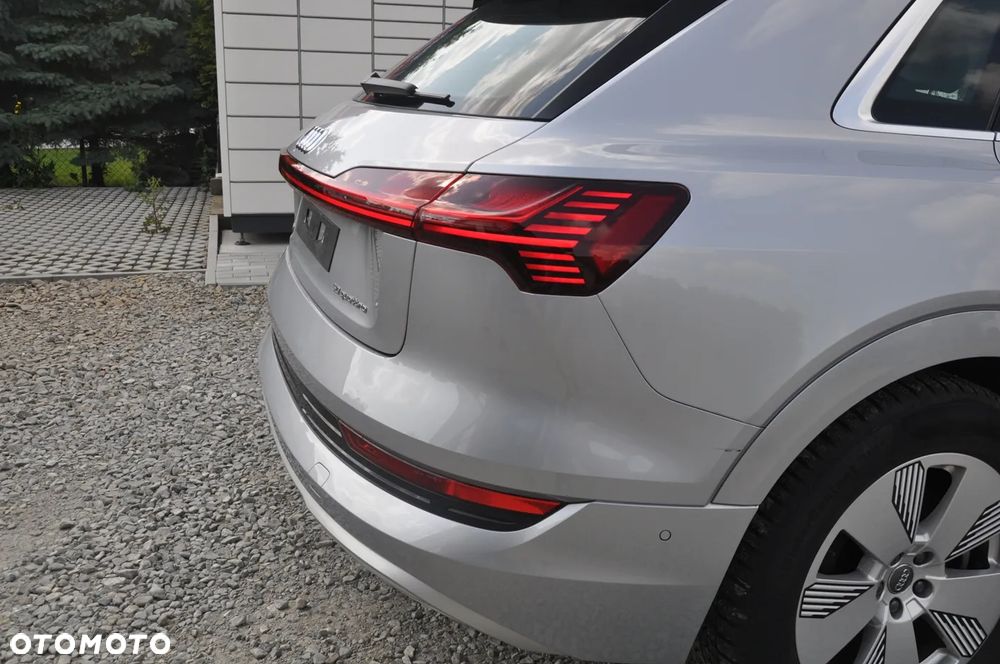 Audi e-tron 50 Quattro S Line - 33