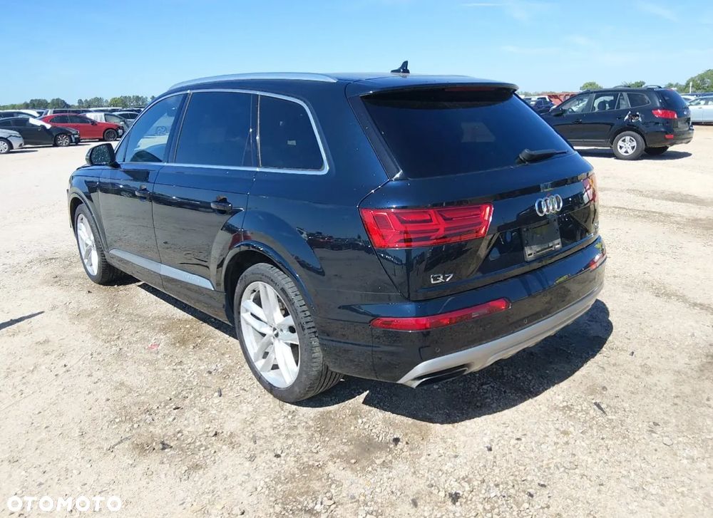 Audi Q7 3.0 TFSI Quattro Tiptronic - 2