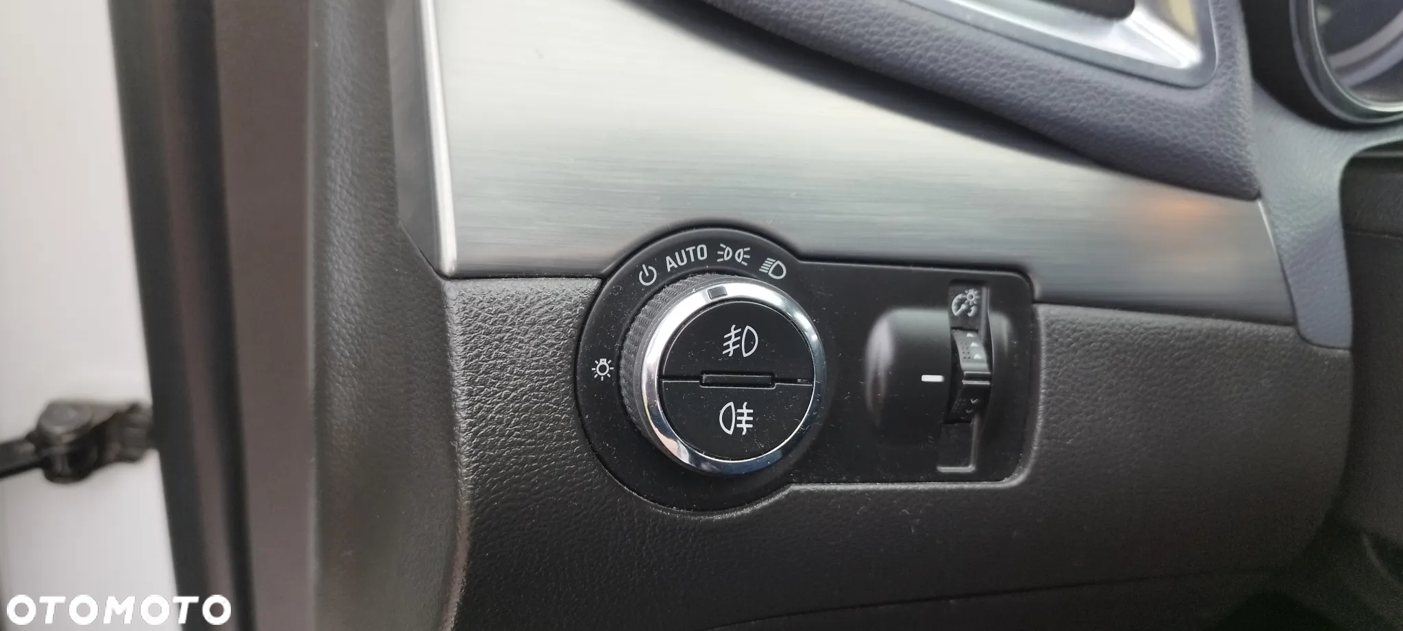 Opel Mokka 1.6 CDTI Cosmo S&S - 36