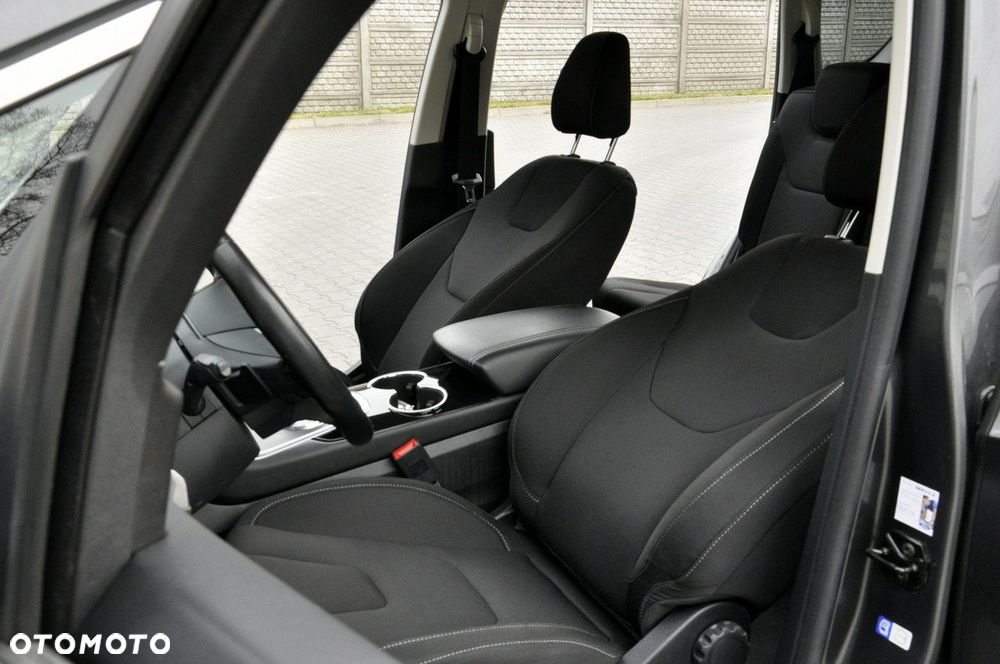 Ford S-Max 2.0 EcoBlue Titanium - 13