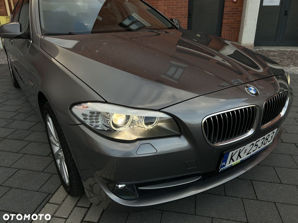 BMW Seria 5 - 16
