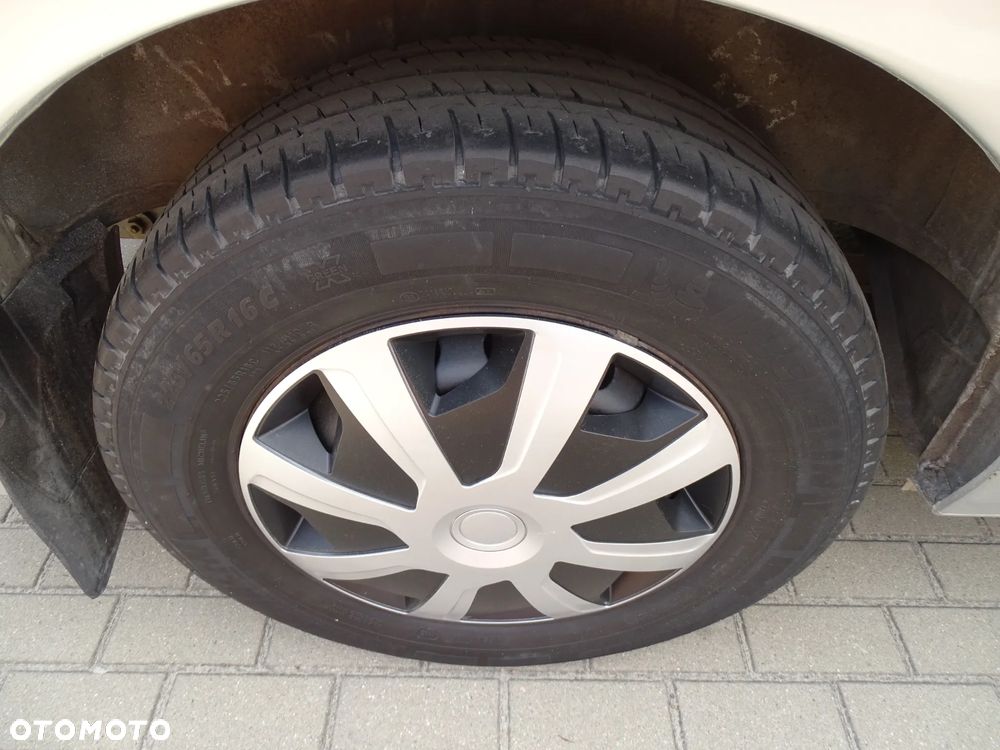 Renault Master 2,3 TDCI ,150 koni ,maxi ,L3 H2 ,Hak ,Klima, Kamera, zawieszenie pneumatyczne , ładny ! - 18