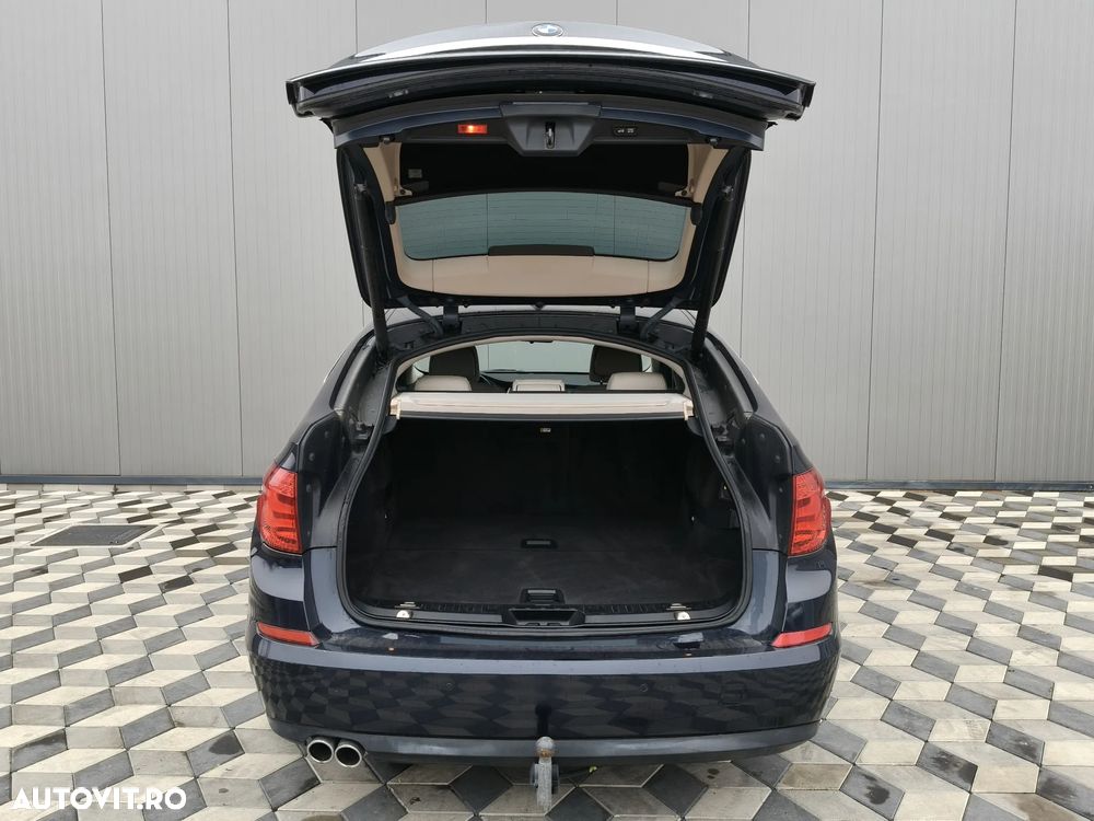 BMW Seria 5 520d Gran Turismo - 15